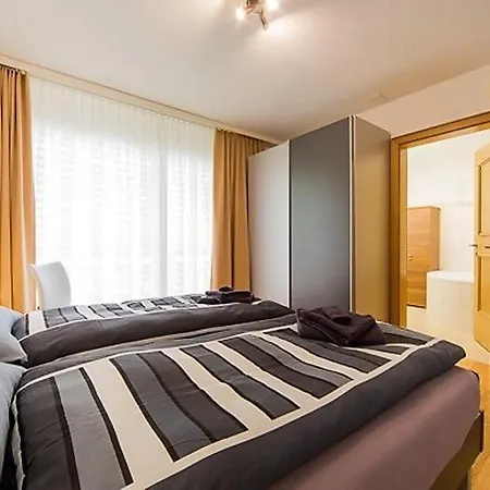 Sleeps 4 Wifi T082628 公寓 洛伊克巴德